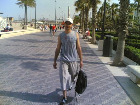 EN LA PLAYA DE VLC CON Med